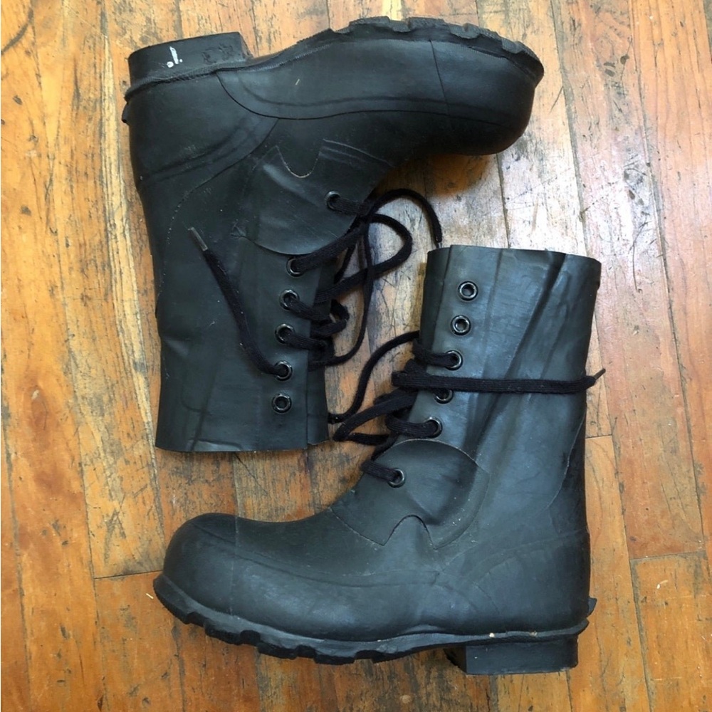 Bristolite military kids rain boots size 6